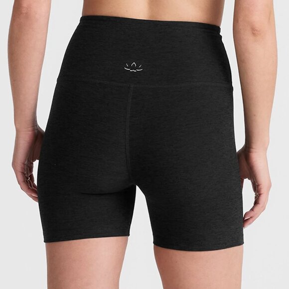 BEYOND YOGA Studio Space-Dye Keep Pace Short - Picture 2 of 6